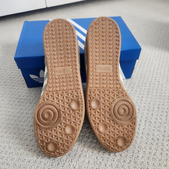 Adidas Samba Green Suede Sneakers - Picture 5 of 6